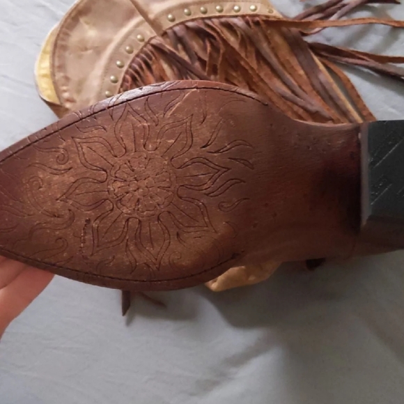 Tony Lama fringe boots - Picture 3 of 4